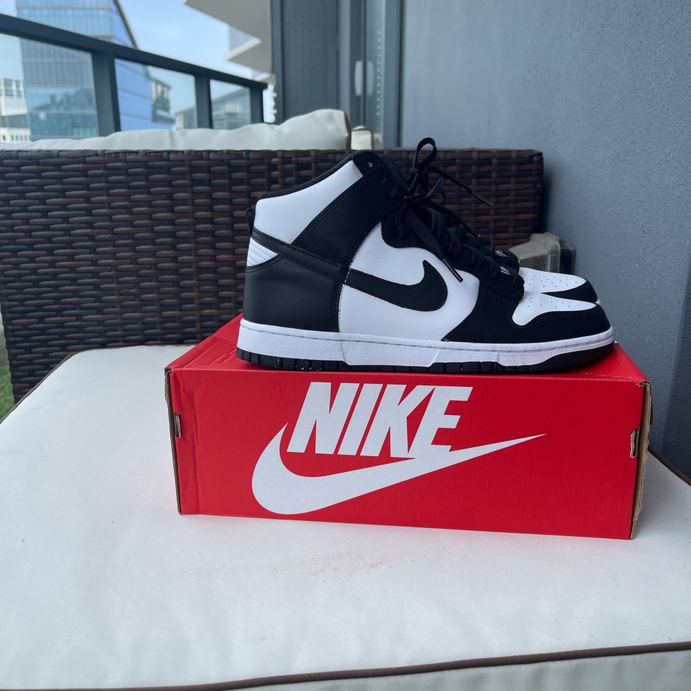 Nike Dunk High Retro